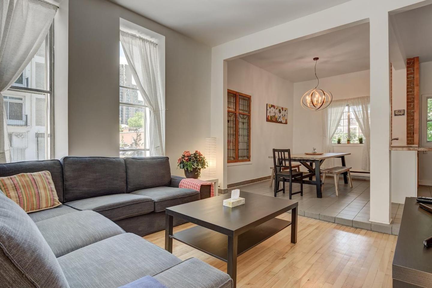 Perfect For Groups Big Livingroom 2 Backyard 3Br 蒙特利尔 外观 照片