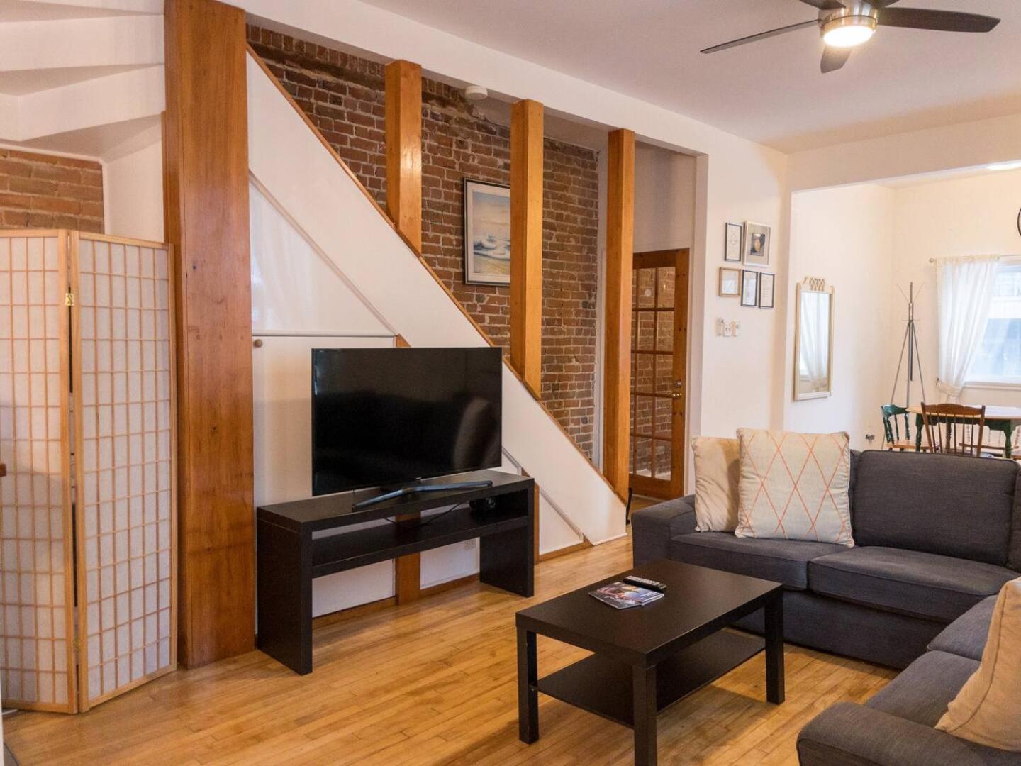 Perfect For Groups Big Livingroom 2 Backyard 3Br 蒙特利尔 外观 照片