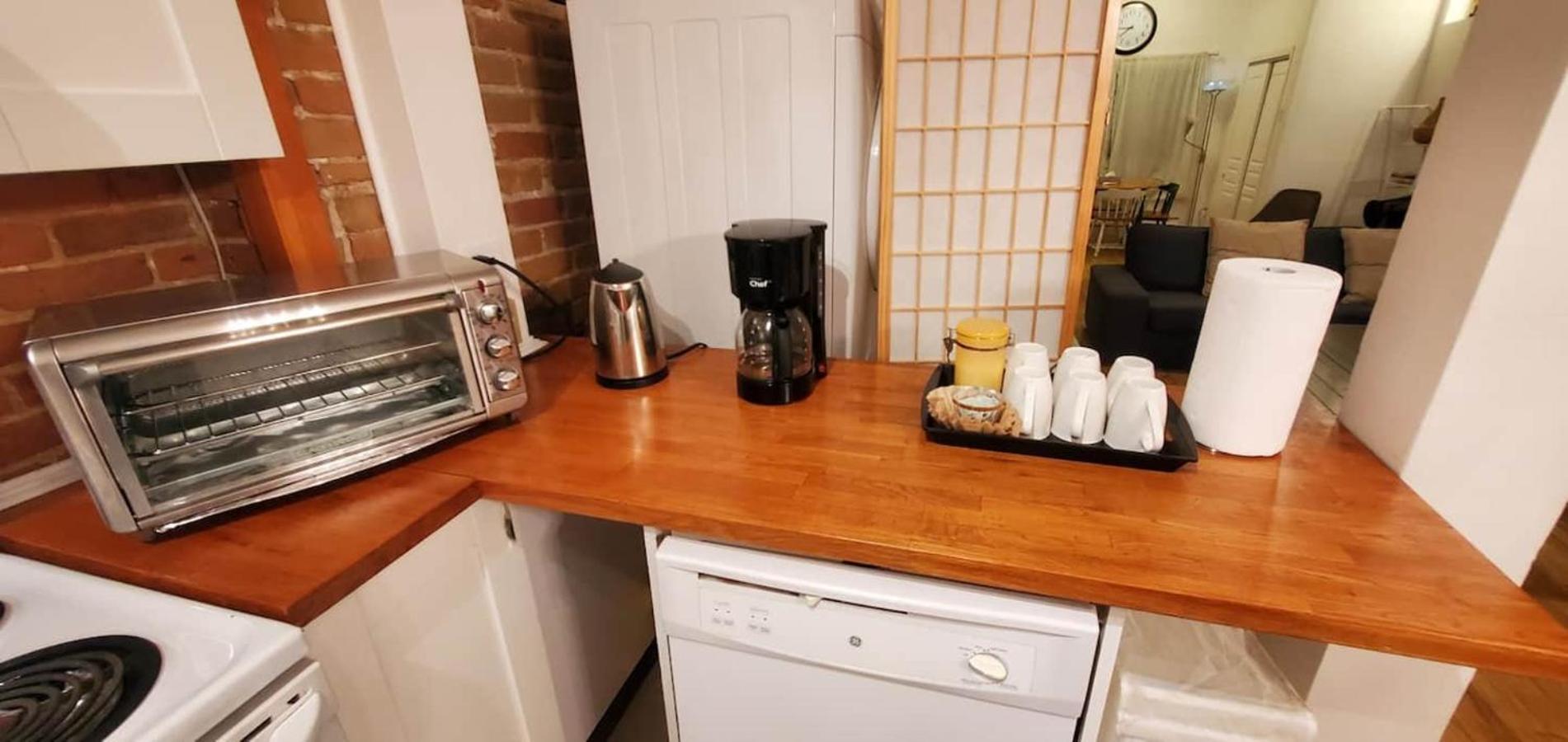 Perfect For Groups Big Livingroom 2 Backyard 3Br 蒙特利尔 外观 照片